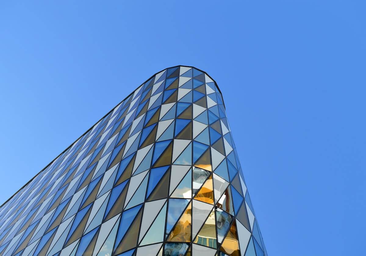 英媒:利物浦高层支持斯洛特